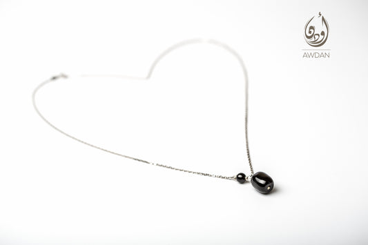 Cylindrical Onyx Necklace