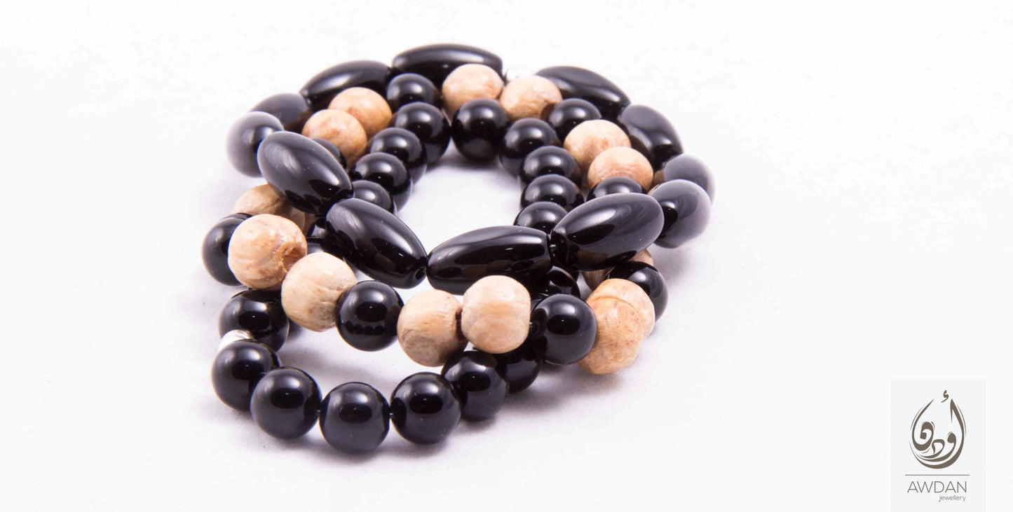 Wood And Onyx Bracelet Set