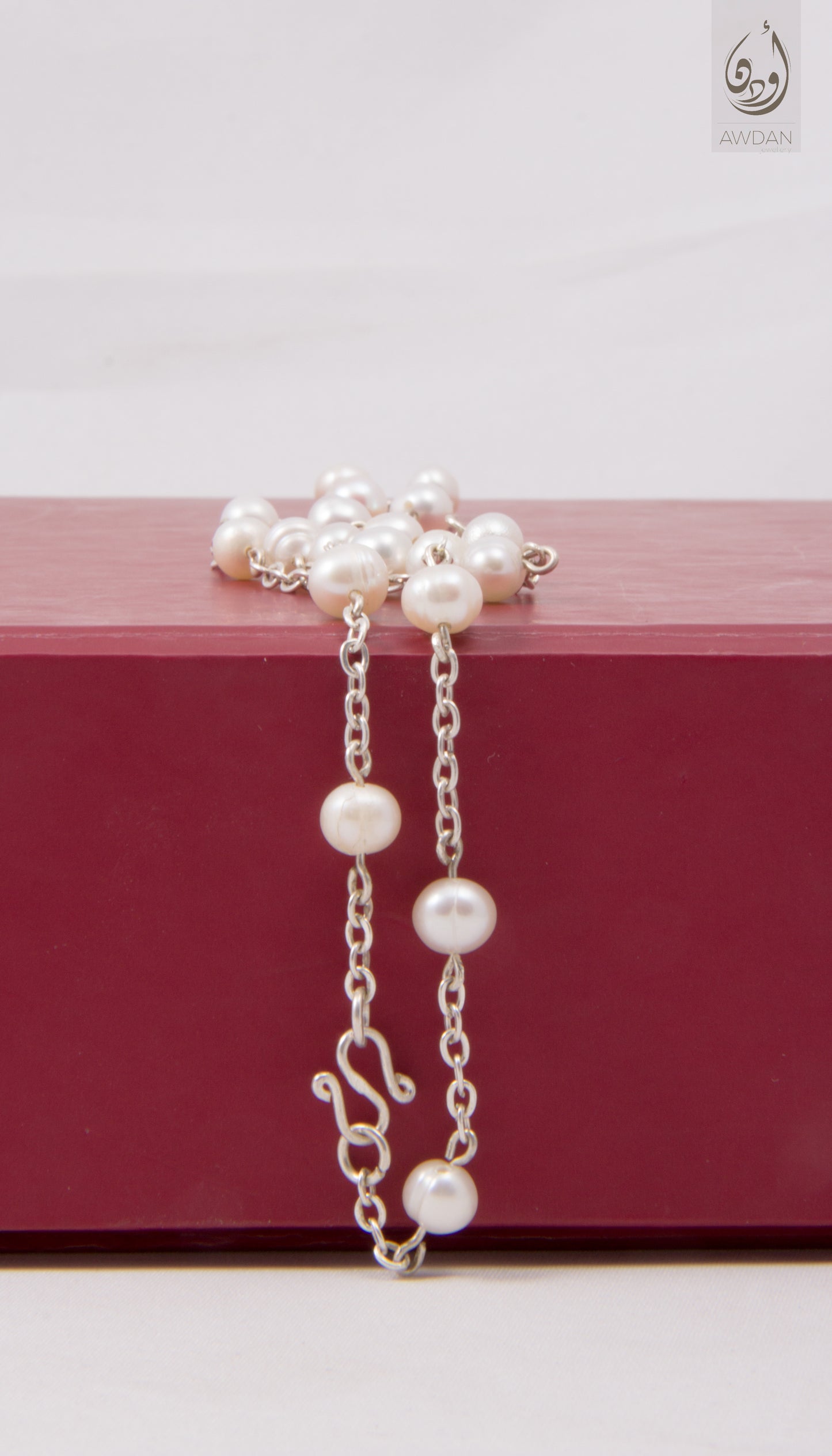 Wired Pearls On Silver Chain Necklace