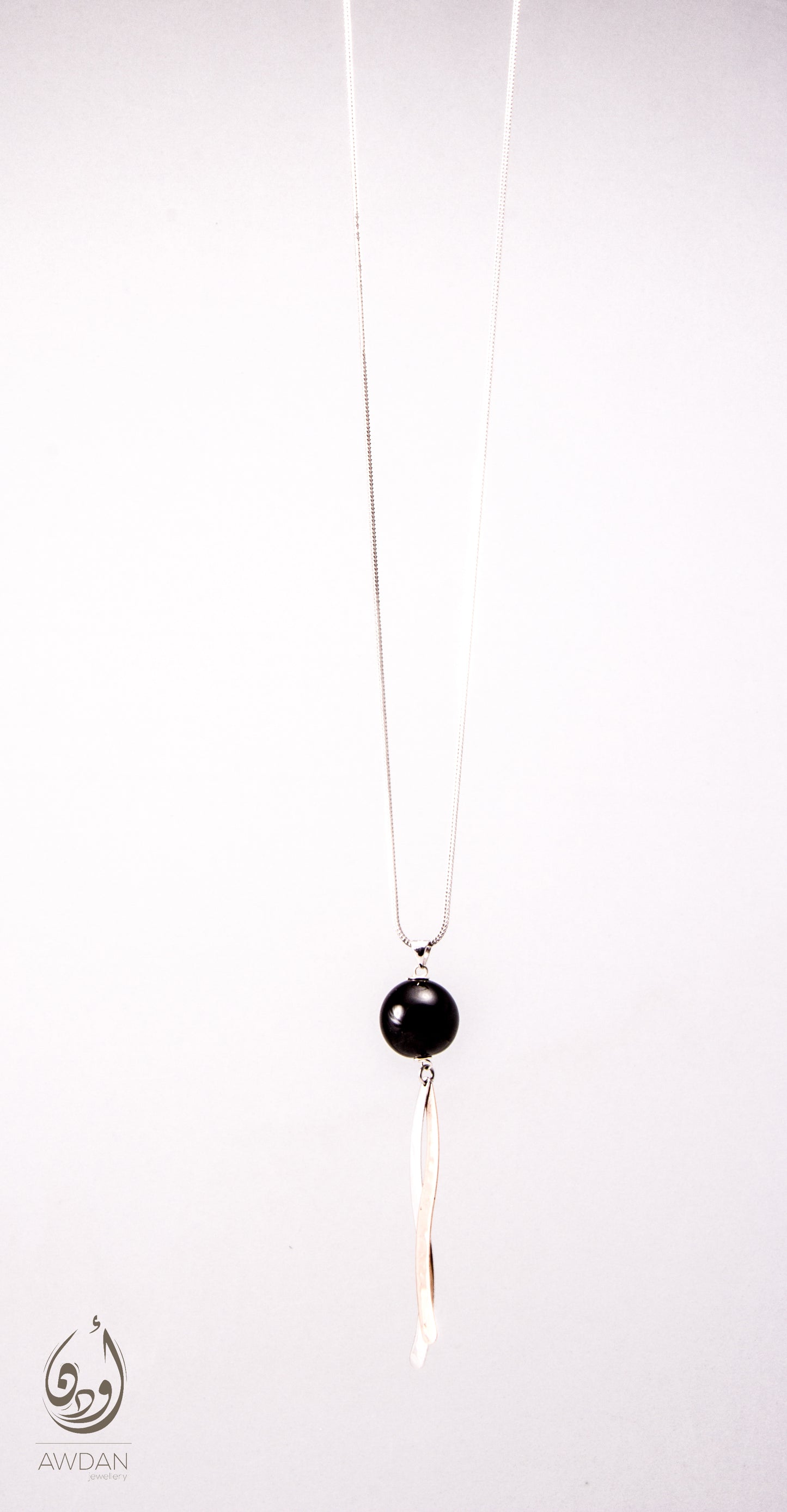 Wavy Lines On Stone Necklace