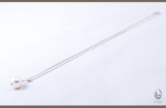 Stone And Lotus Necklace