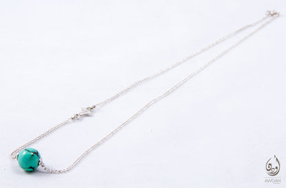 Stone And Side Lotus Necklace