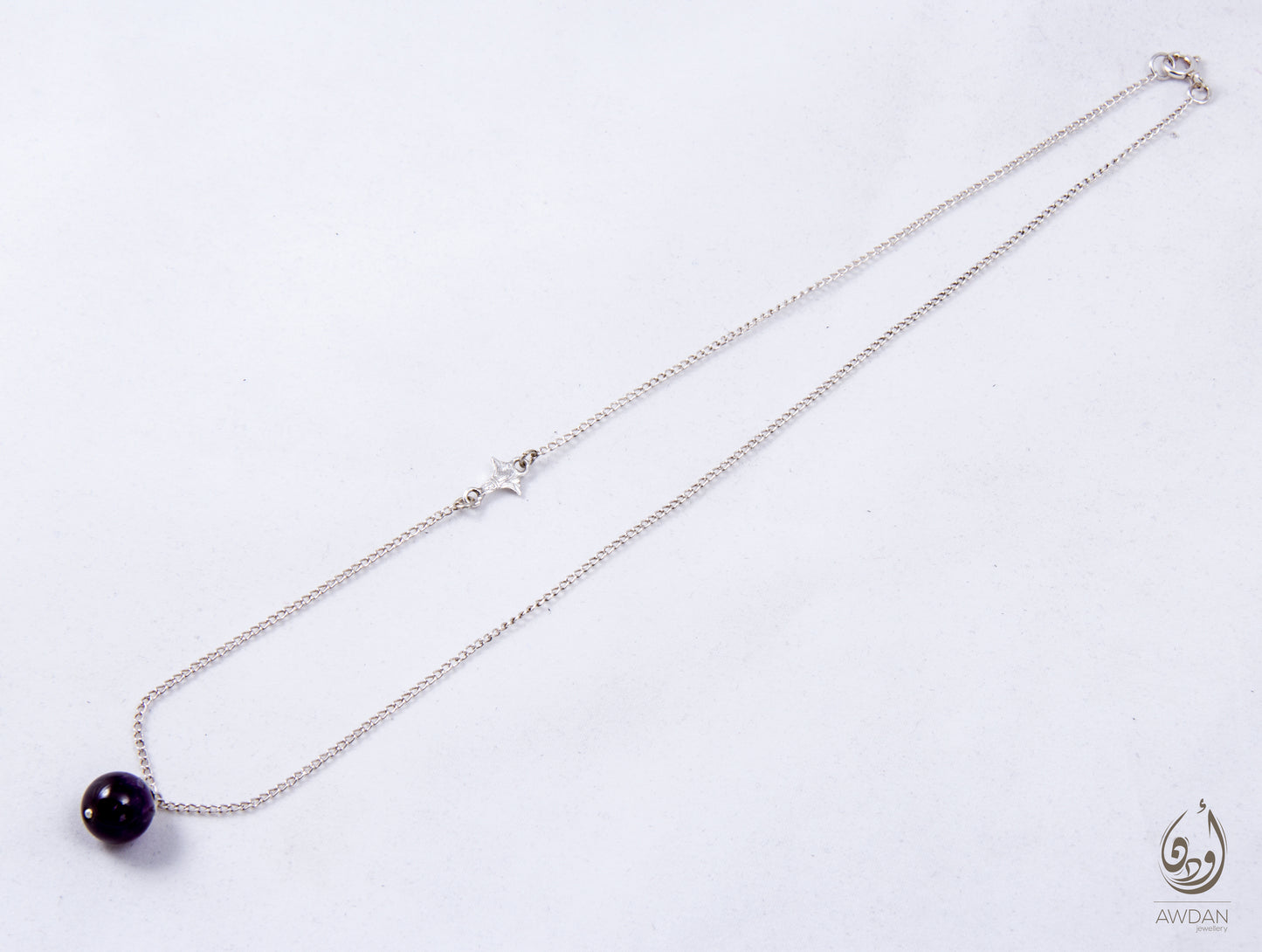 Stone And Side Lotus Necklace