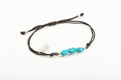 Turquoise Chunks Threaded Bracelet