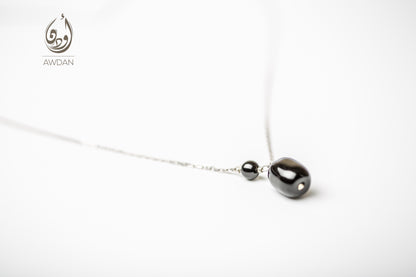 Cylindrical Onyx Necklace