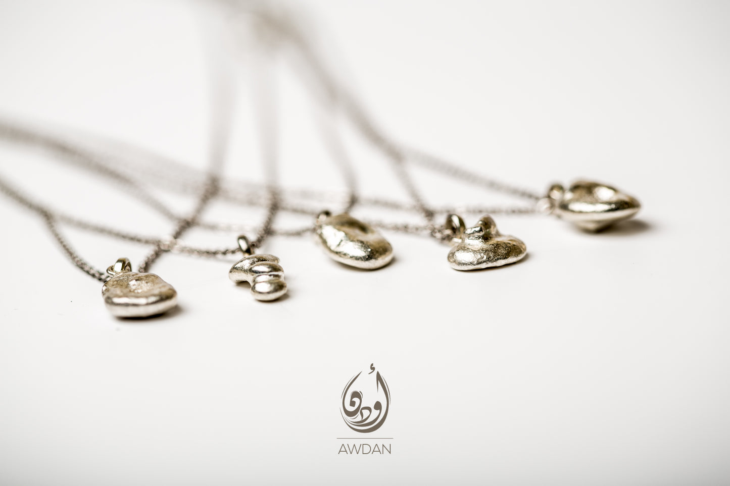 Random Pure Silver Droplet Necklace