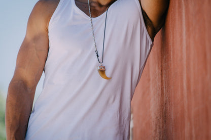 Lion’s Claw on Silver/Thread Necklace