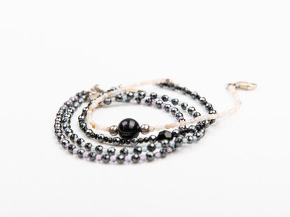 Minimalistic Tiny Beads Bracelet