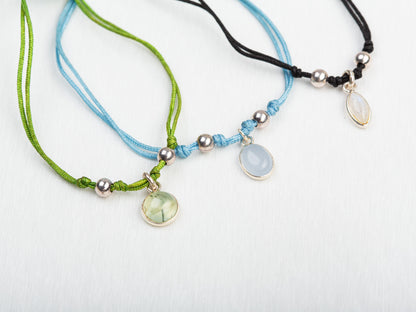 Minimalistic Single Stone Thread Bracelet
